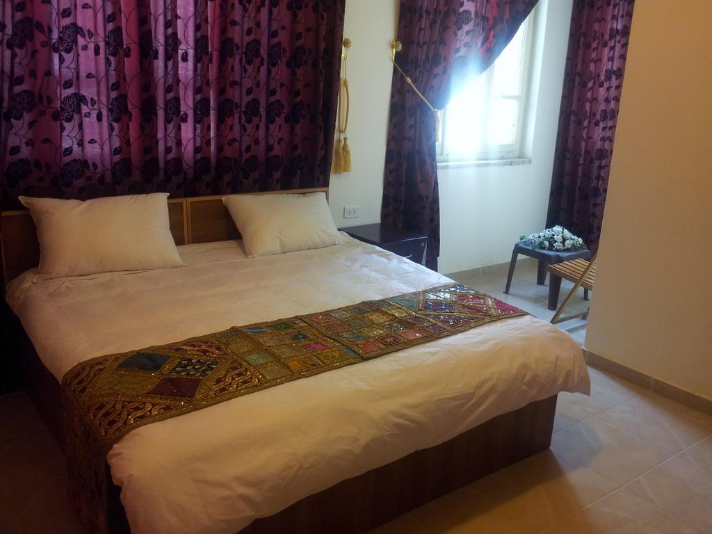 Jordan River Hotel Amã Quarto foto